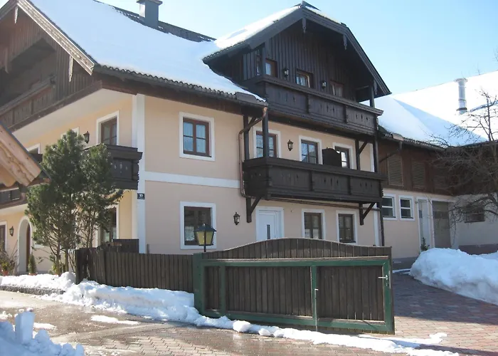 招待所 霍费巴乌古特酒店 3*